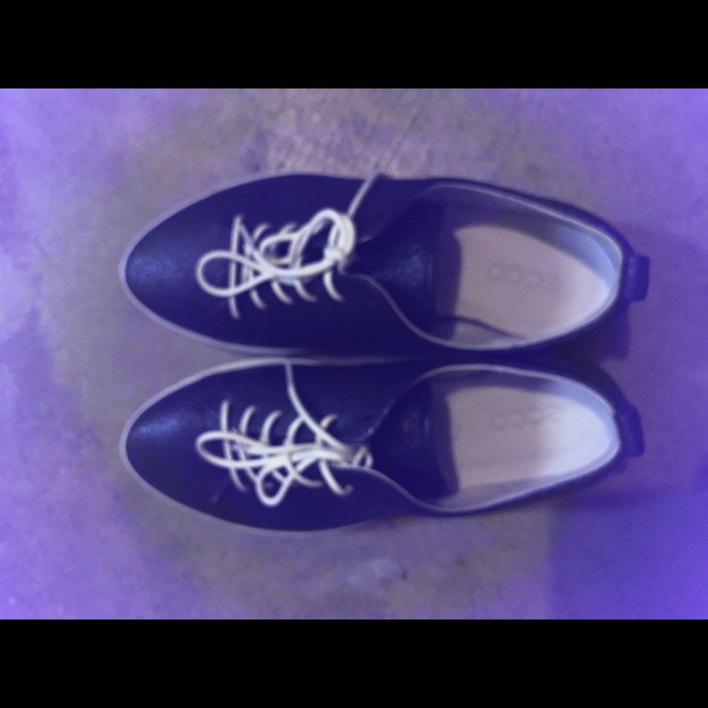 Women’s Ecco shoes